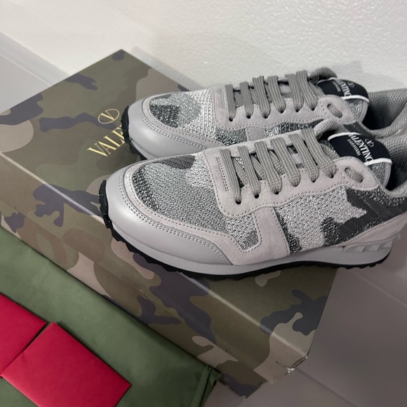 VALENTINO GARAVANI
Sneakers In Grey - Picture 2 of 5